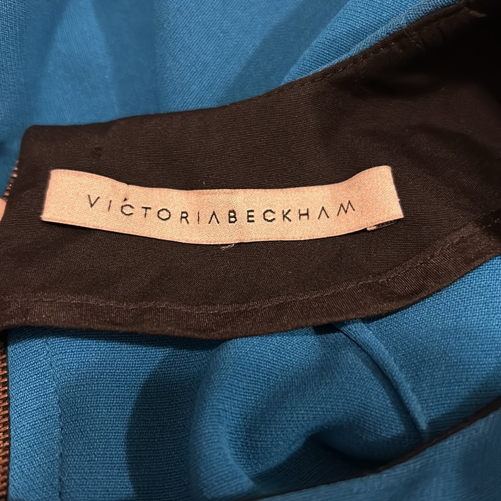 Victoria Beckham - Picture 12 of 15